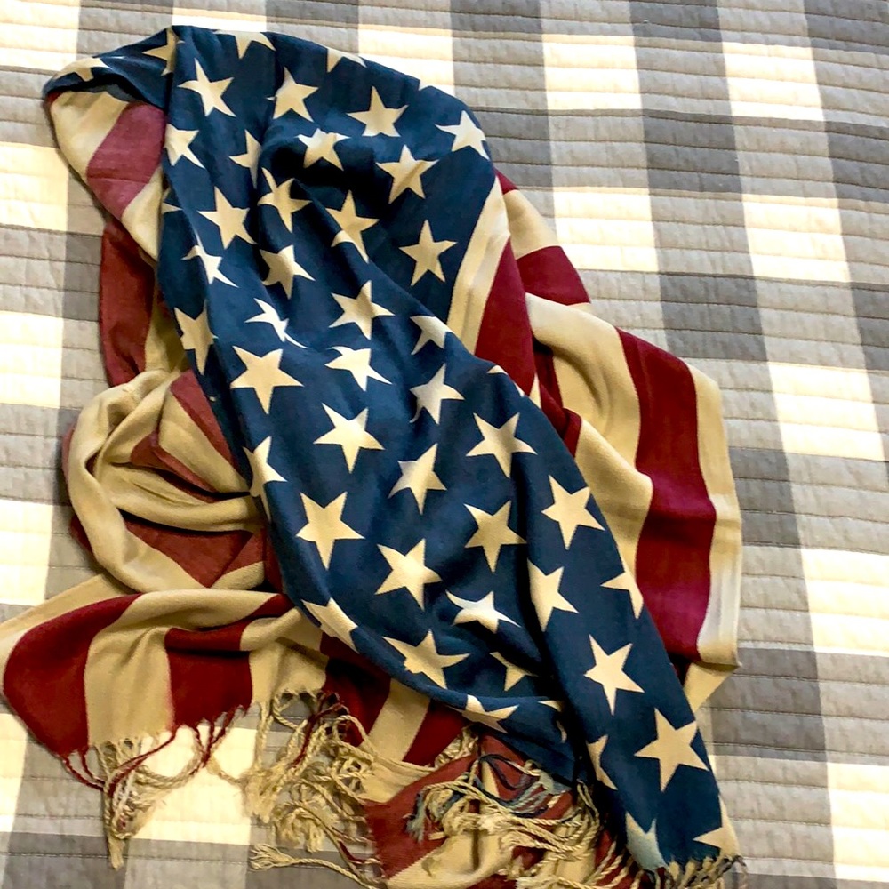 Country Flag Scarf 🇺🇸